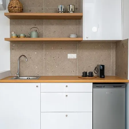 Funtuki Seaside מלון דירות 4*