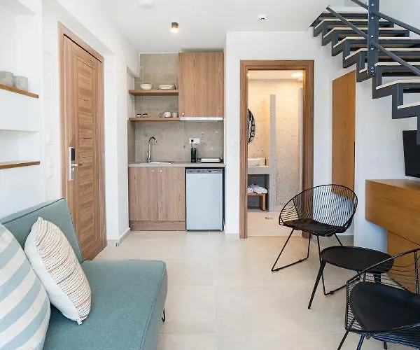 Aparthotel Funtuki Seaside 4*
