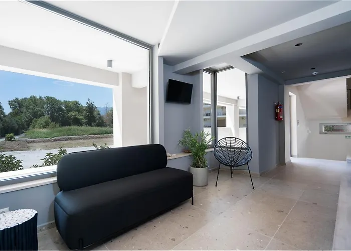 Funtuki Seaside Aparthotel