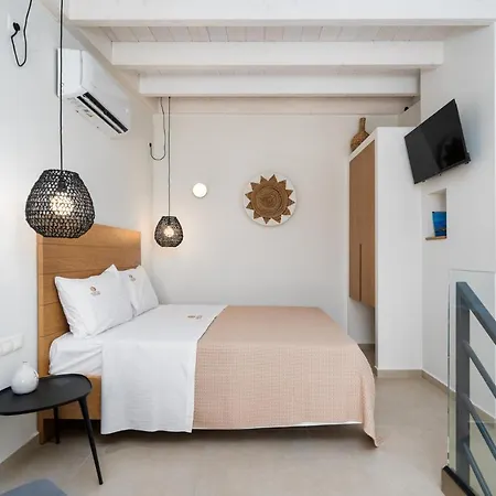 Funtuki Seaside Aparthotel 3*