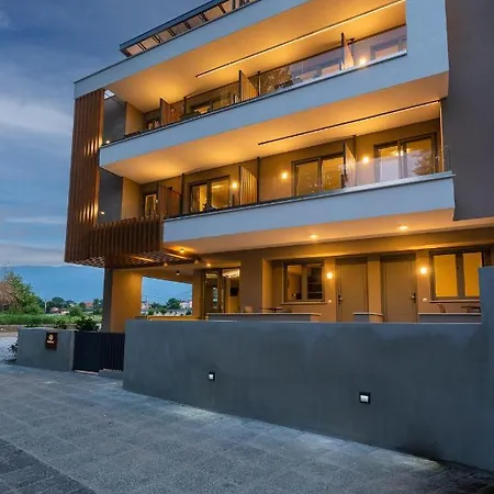 Funtuki Seaside Aparthotel