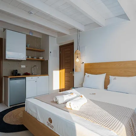 Funtuki Seaside Aparthotel